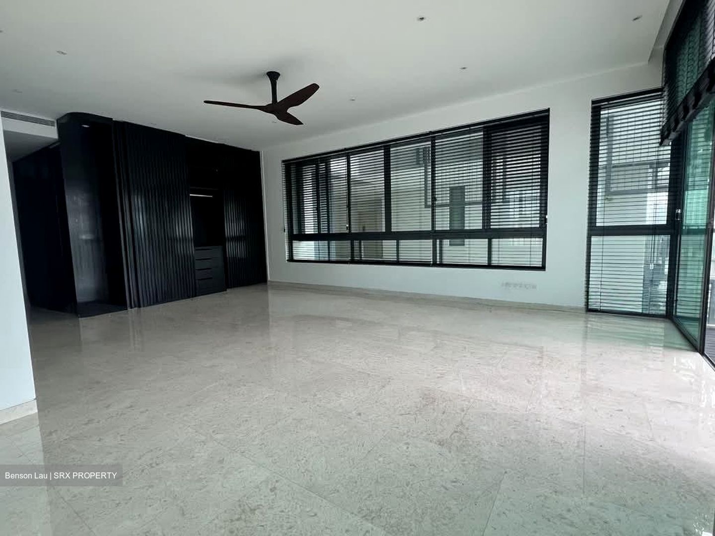 RiverGate (D9), Apartment #558340581